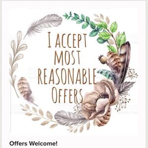 Make me an offer or bundle your likes👠💃